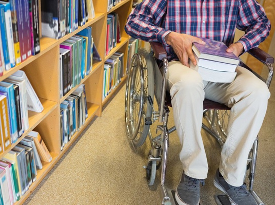 Библиотечное обслуживание лиц с ОВЗ и инвалидов