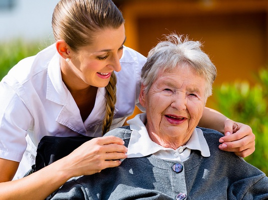 Оказание социально-медицинских услуг в социальном обслуживании граждан пожилого возраста и инвалидов с деменцией
